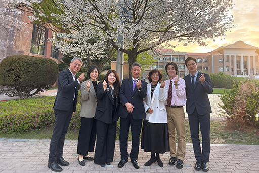 사회복지학과 교수